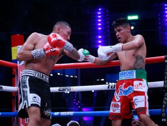 Pelea por el Campeonato Mundial Supergallo, en Puebla, todo un éxito