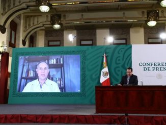 Este miércoles el subsecretario reapareció en la conferencia vespertina sobre Covid-19 en México de manera virtual, donde afirmó que al realizarse una prueba de PCR de nuevo dio positivo; después explicó al periodista Joaquín López-Dóriga que en un paseo en el parque tiene poca probabilidad de contagiar a otros