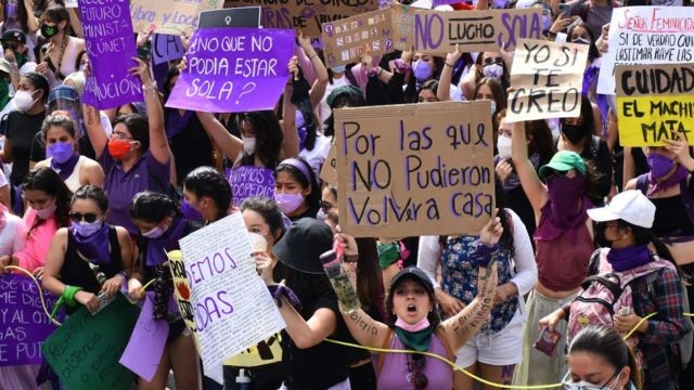 El país cerró 2020 con 3.723 muertes violentas de mujeres, sumando feminicidios y homicidios dolosos.